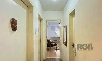 Imagem 6: Casa em Porto Alegre, no bairro Cavalhada, com 4 dormitório(s), e 4 banheiros, à