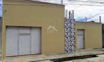 Imagem 2: Casa para Venda em Teresina, Dirceu, 4 dormitórios, 1 suíte, 1 banheiro, 2 vagas