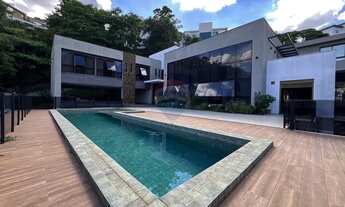 Imagem: Casa Luxuosa na Vila Alpina, Nova Lima