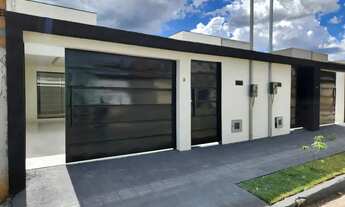 Imagem: Casa 3 Quartos ( 1 Suíte Closet) - Senador