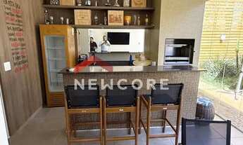 Imagem: Casa de condomínio em Rua Gessi Amaro da