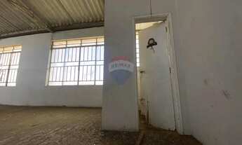 Imagem 3: Galpão Comercial no Centro de Botucatu