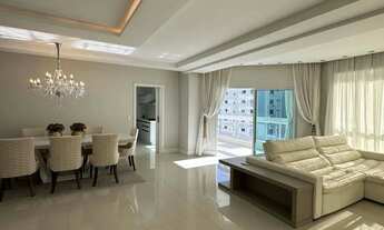 Imagem: Apartamento - 4 dormitórios - 4 Suítes