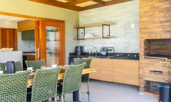 Imagem 6: Casa com 4 suítes, piscina, Jacuzzi, condomínio a beira mar do Patacho!!