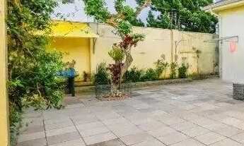 Imagem 2: Casa 3 Dormitório(s) Bairro Menino Deus