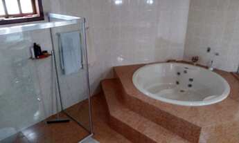 Imagem 3: CASA ALTO PADRÃO 4QTS, SUITE E BANHEIRA - TAGUAPARQUE