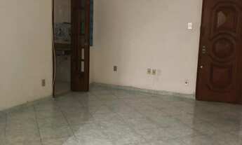 Imagem 5: ALUGO BOM APARTAMENTO COM 2 QUARTOS FUNDOS, RUA FERNANDO MENDES. MEDE 82M2