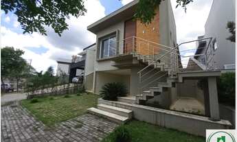 Imagem 2: Charmosa casa no Cond. Portal Bragança Horizonte com 3 suítes com armários + suíte para em