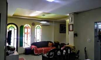 Imagem: Casa à venda, 4 quartos, 1 suíte, 4 vagas