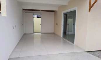 Imagem 4: Casa para aluguel anual com 3 dormitórios, sendo uma suíte no Campeche-Florianópolis/SC