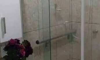 Imagem 2: REF: 1728 - Ótimo apartamento térreo de sala; Cozinha ampla com armários embuti