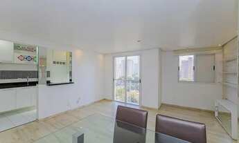 Imagem 3: Apartamento com 2 quartos à venda por R$ 590.000,00 Bairro Água Verde - Curitiba - PR