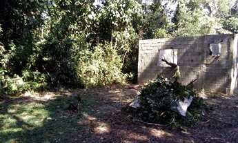 Imagem 5: Terreno casa iniciada Iguape