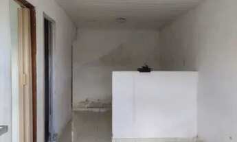 Imagem 3: Casa 02 quartos, varanda e quintal