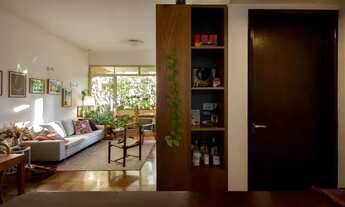 Imagem 3: Loft com arquitetura assinada no coração da cidade