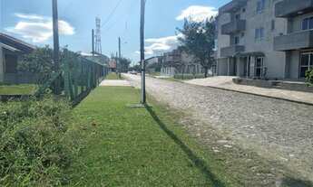 Imagem 4: Terreno a beira mar