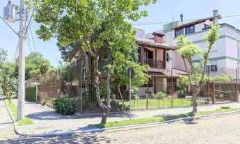 Imagem 2: Casa para Venda - 350m², 4 dormitórios, sendo 1 suites, Intercap