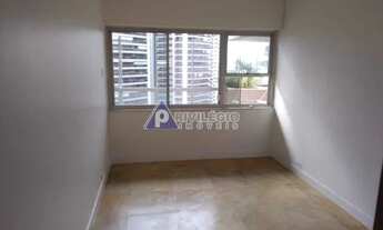 Imagem 6: Excepcional apart na Barra da Tijuca, com 4 quartos, sendo um, suíte com closet. São 4 vag