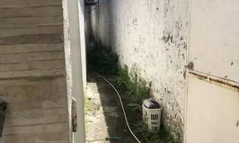 Imagem 2: CASA NO PINA A VENDA