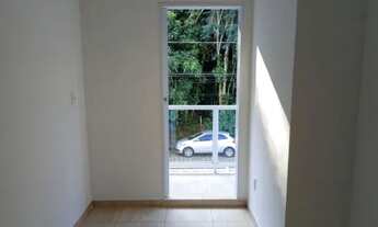 Imagem 3: Casa sobreposta alta com 02 quartos, Vale Verde, Cubatão/SP