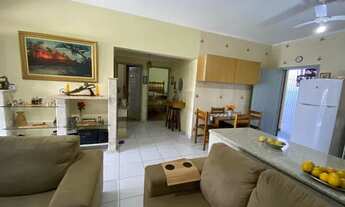 Imagem 3: Casa para venda possui 250 metros quadrados com 3 quartos em Caiçara - Praia Grande - SP