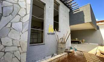 Imagem 4: Casa para Venda em Uberlândia, Cidade Jardim, 3 dormitórios, 1 suíte, 2 banheiros, 3 vagas