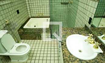 Imagem 4: Casa à Venda - Gramado, 6 Quartos, 700 m2