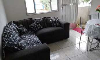 Imagem: CASA COM 2 QUARTOS C/ BLINDEX E TERRAÇO