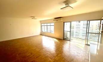 Imagem 4: Apartamento Espaçoso de 3 Quartos no Coração do Itaim Bibi - Vista Livre e Reforma Recente