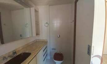 Imagem 6: Apartamento para venda possui 184 metros quadrados com 4 quartos em Centro - Florianópolis