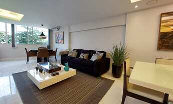 Imagem 3: Apartamento para venda possui 240 metros quadrados com 4 quartos em Icaraí - Niterói - RJ