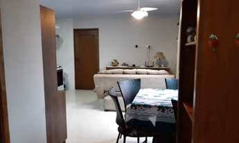 Imagem: Casa com piscina em caioba