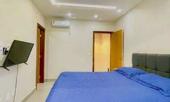 Imagem 12: Condomínio Novo Leblon - Casa Duplex 3/4 sendo 3 suítes de 171 m² e 4 vagas por 1.099.000