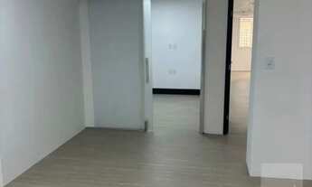 Imagem 2: Conjunto Comercial com 04 salas e 04 vagas