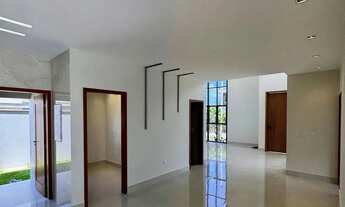 Imagem 6: Casa térrea no Cond. Alphaville - lado Pium, três suítes - 254 m2 - R$1.890.000,00 - EM CO