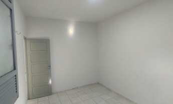Imagem 3: VF09GE - Apartamento com 2 quartos na Av Pedro Miranda - px ao Sambódromo -Pedreira