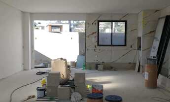 Imagem 4: Sobrado para venda com 160 metros quadrados com 3 quartos em Santa Cândida - Curitiba - PR