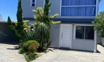 Imagem 2: Casa para venda possui 174 metros quadrados com 3 quartos em Ponte do Imaruim - Palhoça