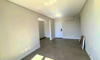 Imagem 6: Apartamento com 74m², com 2 dormitórios, no Bacacheri