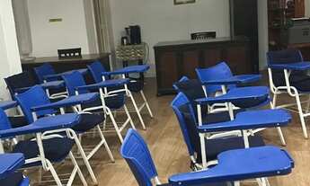 Imagem 4: Compartilhamento de sala-90 m2 com 2 banheiros na Cinelância