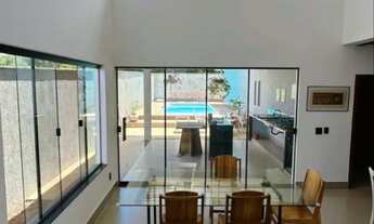 Imagem: Vendo casa térrea no tororó/Jardim botânico