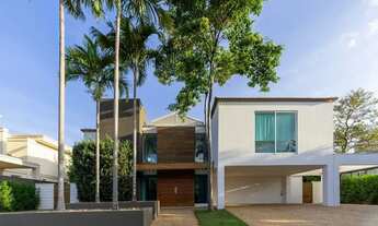 Imagem 2: Casa no condomínio Guaporé 2 para venda com 4 quartos, sendo 4 suítes , 633m²