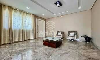 Imagem 4: Casa com 4 Quartos disponível para locação, 360m², próximo à Lagoa do Nado