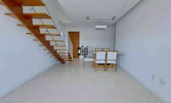 Imagem 2: Imóvel para venda tem 219 metros quadrados com 3 quartos em São Mateus - Juiz de Fora - MG