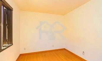 Imagem 6: Apartamento semi mobiliado para locação no bairro Petrópolis