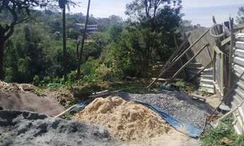 Imagem 2: Vende-se 1/2 Lote