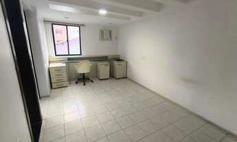 Imagem 7: Apartamento para aluguel anual, semi mobíliado, 03 suítes, dce, varanda, perto da orla em