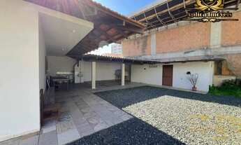 Imagem 4: Casa para locação - Amplo terreno - Com 4 quartos no Gravatá