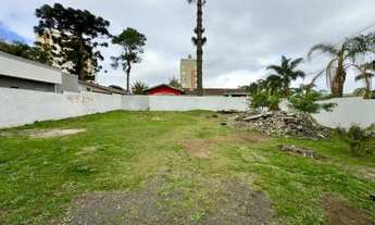 Imagem 5: Terreno em frente ao Bosque Municipal de Pinhais