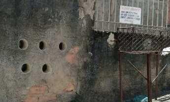 Imagem 2: Casas em Lote - 5 Barracões no Bairro Santinho -Ribeirão das Neves